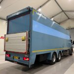 Scania P320 6×2 10 Tyre Rear Lift Insulated Box Van - thumbnail