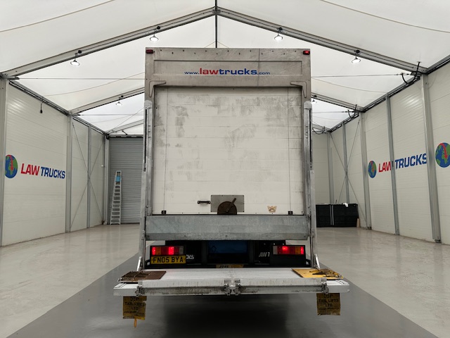 DAF CF65 220 Sleeper Cab Fridge Box