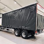 Volvo FM9 260 10 Tyre Sleeper Cab Curtainsider - thumbnail