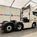 Scania R450 6×2 Rear Lift Highline Tractor Unit PTO - thumbnail