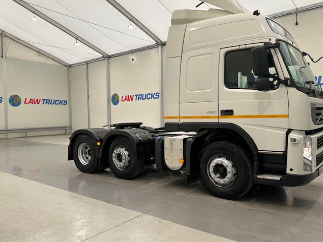 Volvo FM 450 6×2 Midlift Tractor Unit