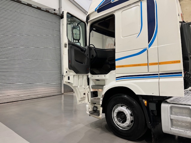 DAF XF 510 6×2 Midlift Tractor Unit Manual
