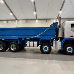 Volvo FMX 410 8×4 Day Cab Steel Tipper - thumbnail