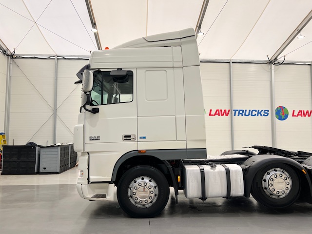 DAF XF105 460 6×2 Space Cab Tractor Unit