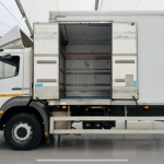 Mercedes Axor 1824 Day Cab Box Van - thumbnail
