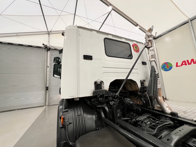 Scania P400 8×4 Day Cab Chassis