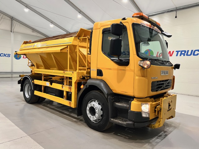 Volvo FE 240 4×2 Day Cab Gritter