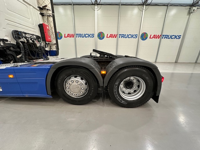 Scania R450 6×2 Midlift Topline Tractor Unit