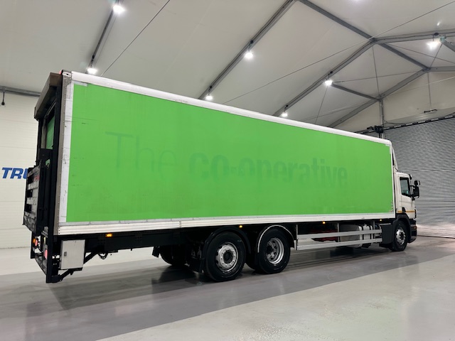 Scania P280 6×2 Rear Lift Day Cab Fridge Box