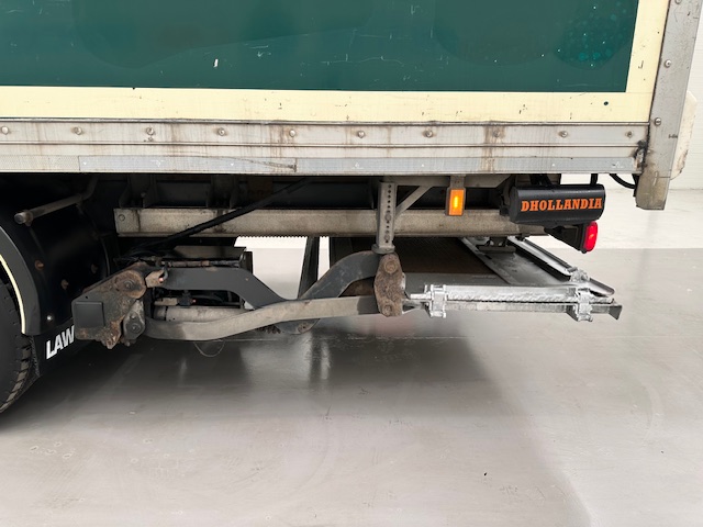 Scania P250 4×2 Sleeper Cab Box Van