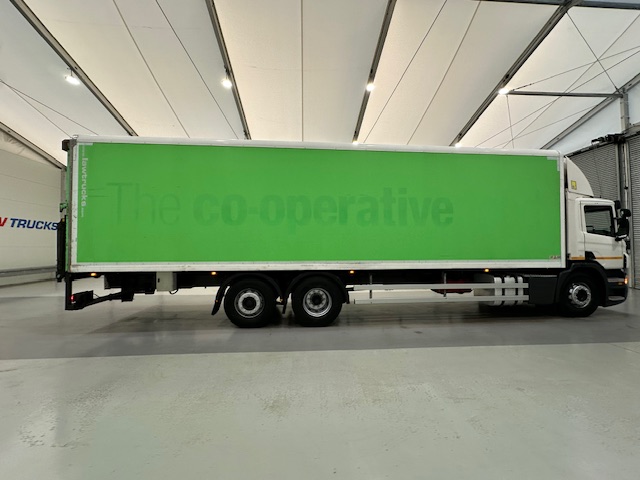 Scania P280 6×2 Rear Lift Day Cab Fridge Box Manual