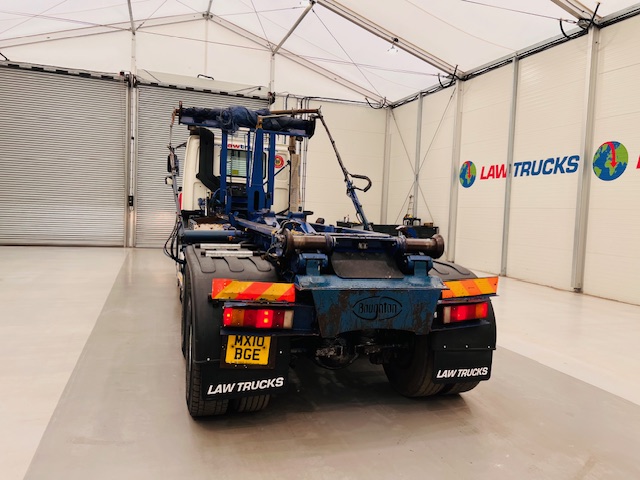 DAF CF85 410 8×4 Day Cab Hookloader Manual
