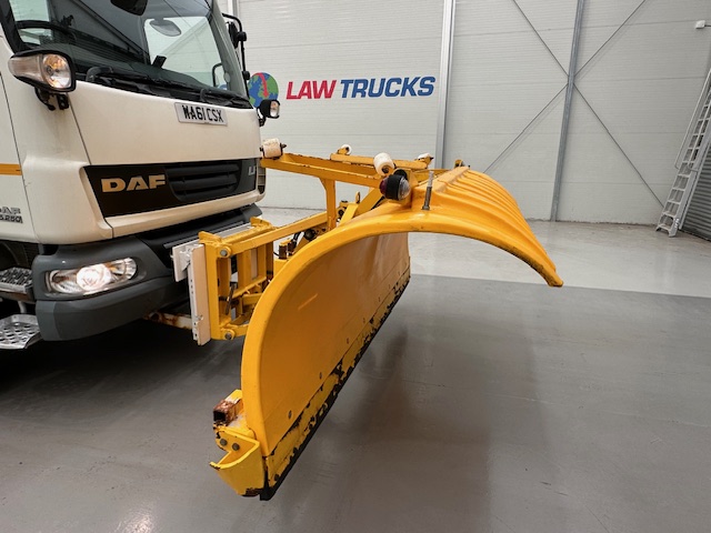 DAF LF55 250 4×2 Day Cab Gritter