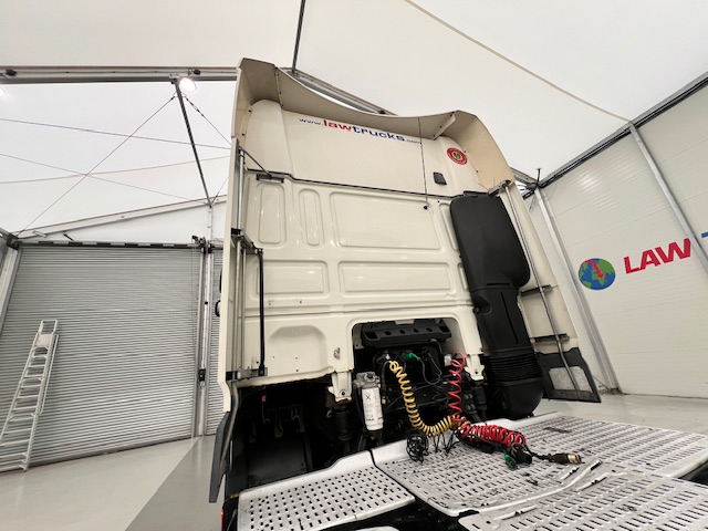 DAF XF 460 4×2 Super Space Cab Tractor Unit