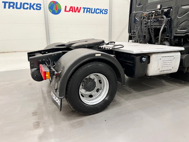 DAF LF 260 4×2 Rest Cab Tractor Unit