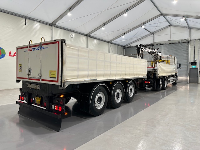 Volvo FM 450 Dropside Brick Grab Drawbar