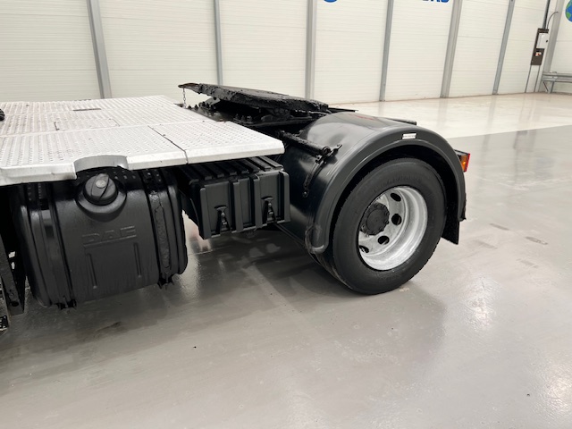 DAF LF 260 4×2 Rest Cab Tractor Unit