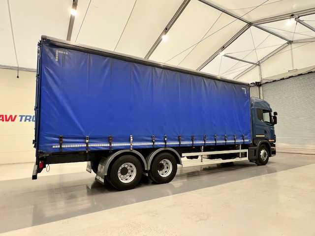 Scania G440 6×2 10 Tyre Sleeper Cab Curtainsider