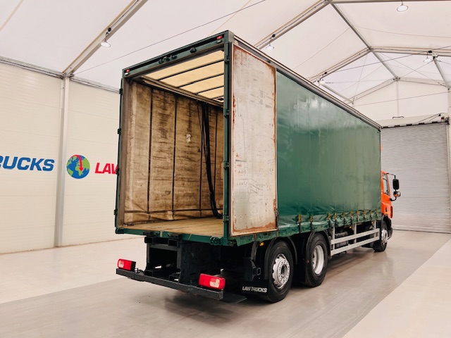 DAF CF75 310 6×2 Rear Lift Day Cab Curtainsider