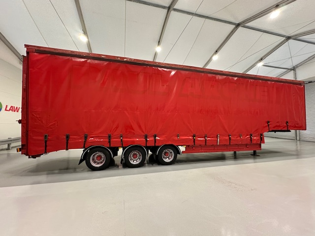 Kerbaid Miles Nunn Tri Axle Stepframe Enclosed Lowloader