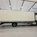 Mercedes Actros 1830 Sleeper Cab Box Van - thumbnail