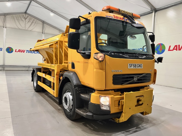 Volvo FE 240 4×2 Day Cab Gritter
