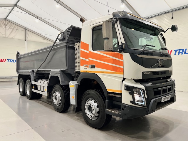 Volvo FMX 420 8×4 Day Cab Steel Tipper