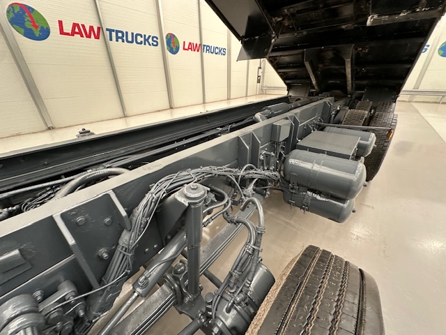 Scania P400 8×4 Day Cab Bulk Tipper Manual