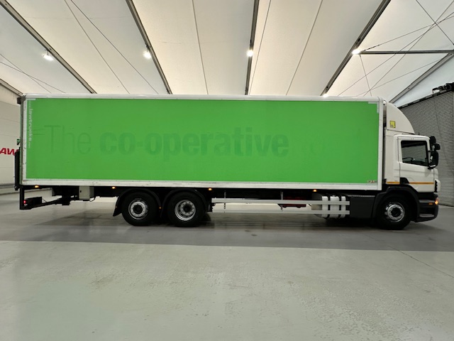 Scania P280 6×2 Rear Lift Day Cab Fridge Box Manual