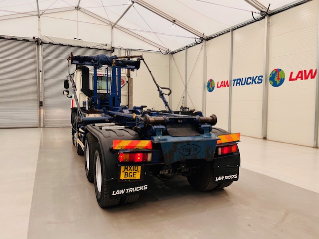 DAF CF85 410 8×4 Day Cab Hookloader Manual