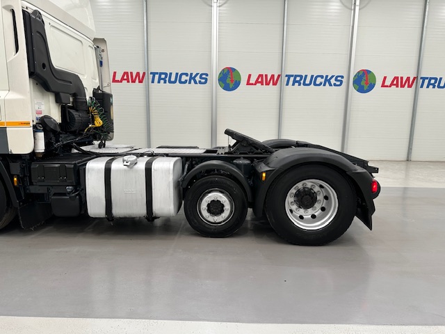 DAF CF85 460 6×2 Midlift Tractor Unit
