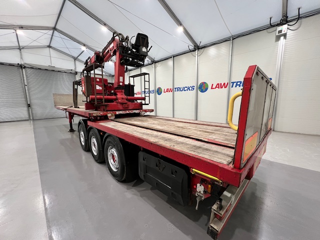 Corus Tri Axle Flatbed Brick Grab Trailer