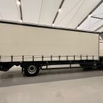 MAN TGM 18.250 4×2 Sleeper Cab Curtainsider - thumbnail