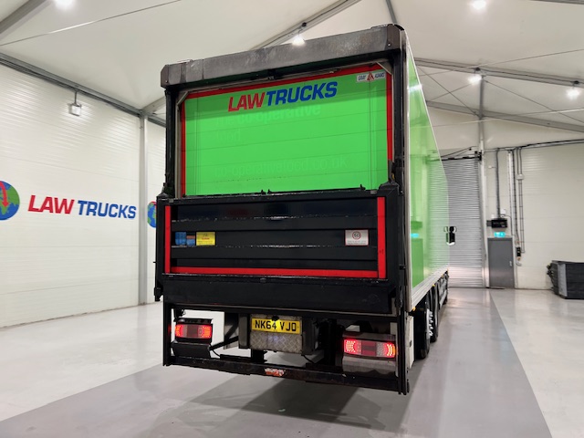 Scania P280 6×2 Rear Lift Day Cab Fridge Box