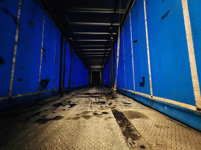 SDC Tri Axle Curtainsider Trailer