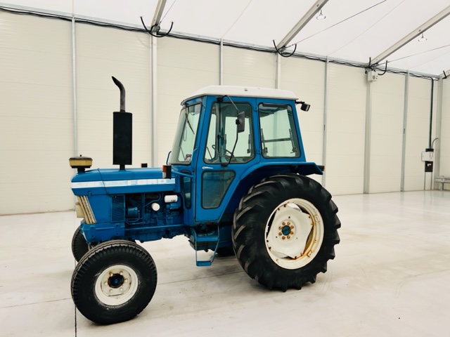 Ford 7610 Tractor