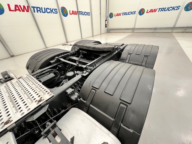 Volvo FH 500 6×2 Sleeper Cab Midlift Tractor Unit