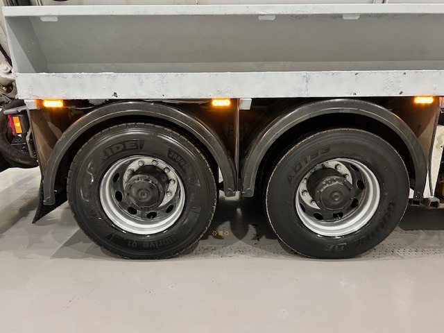 Mercedes Atego 2628 6×4 Day Cab Vacuum Tanker