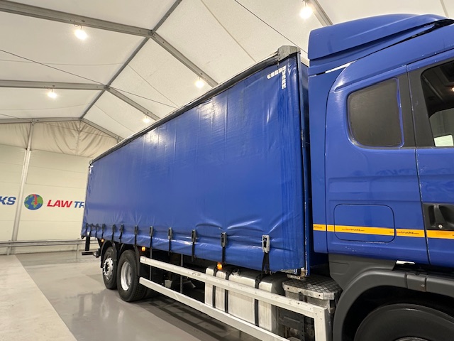 Scania 114 340 6×2 Rear Lift Sleeper Cab Curtainsider