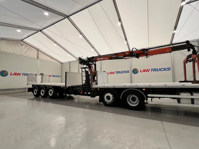Volvo FM 450 Dropside Brick Grab Drawbar