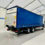 Volvo FM 300 6×2 Sleeper Cab Curtainsider - thumbnail