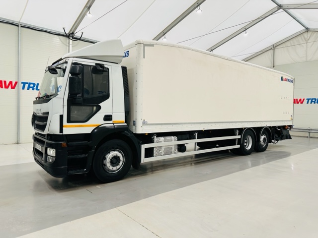 Iveco Stralis 310 AT 6×2 Box Van