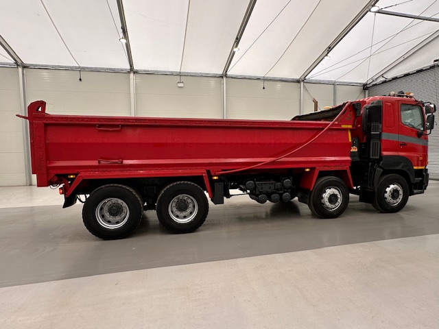 Hino 3241 700 8×4 Sleeper Cab Steel Tipper