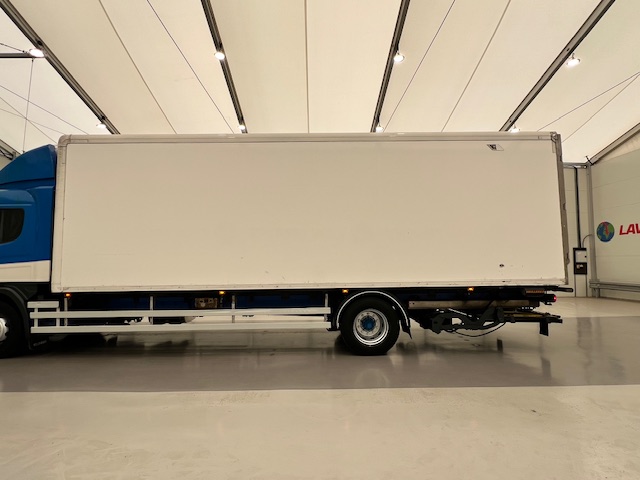 Scania P250 4×2 Sleeper Cab Fridge Box