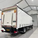 MAN TGM 18.250 4×2 Sleeper Cab Curtainsider - thumbnail