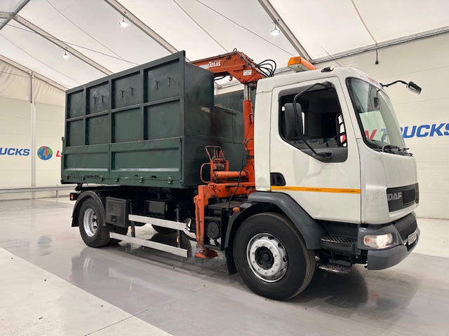 DAF LF55 220 4×2 Steel Tipper Grab Manual