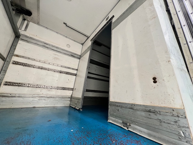 Mercedes Axor 1824 Day Cab Fridge Box