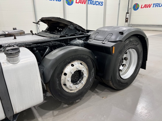 DAF XF 510 6×2 Midlift Tractor Unit Manual