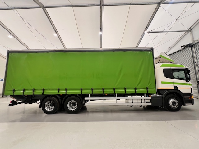 Scania P280 6×2 10 Tyre Rear Lift Curtainsider