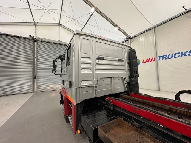 MAN TGL 12.220 Crew Cab Tilt and Slide